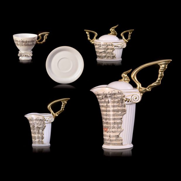 Beethoven Porcelain Coffee Set Limited Edition Crystallo by Thun Studio montage