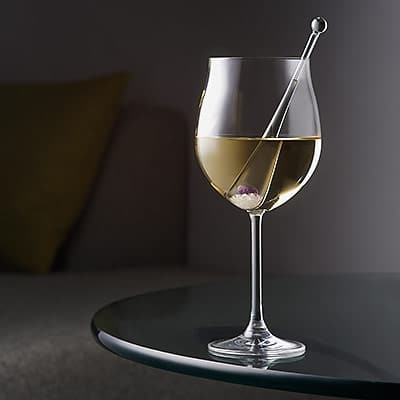 droplet white wine 400px